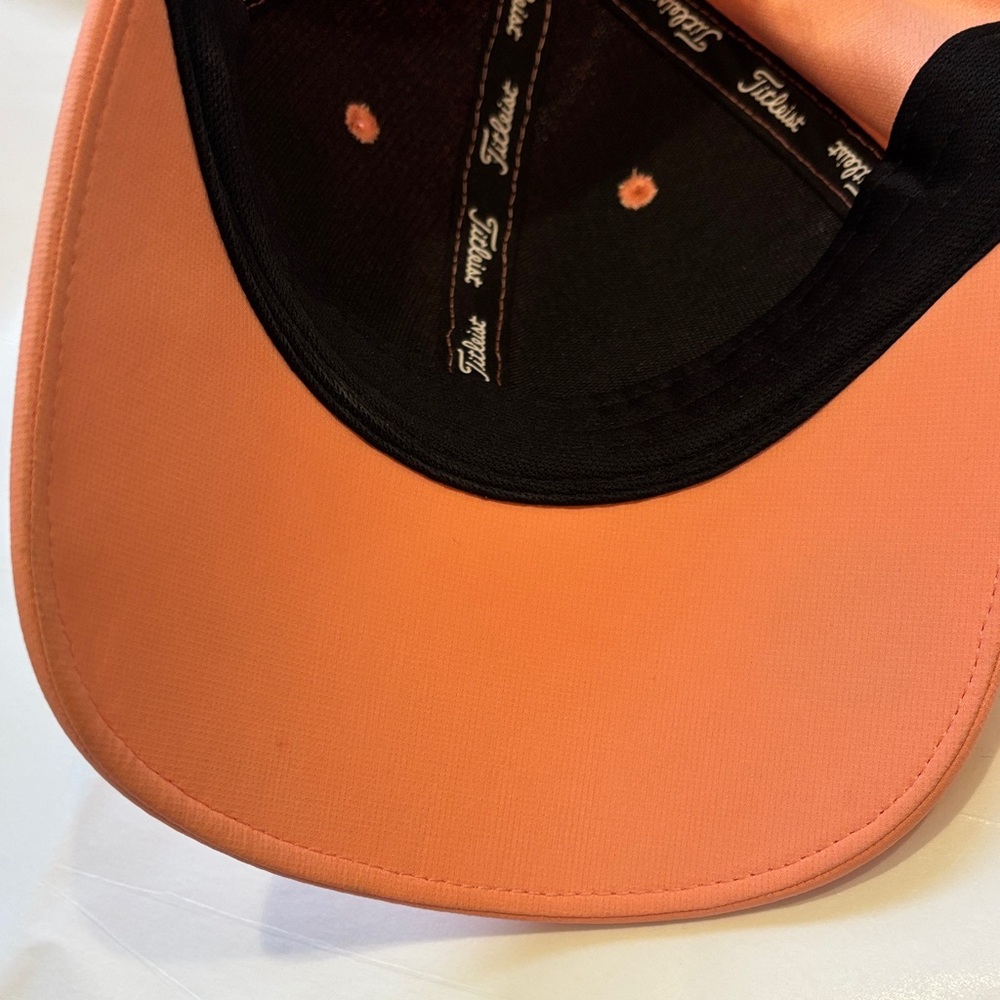 Titleist Peach Cap - Picture 3 of 8